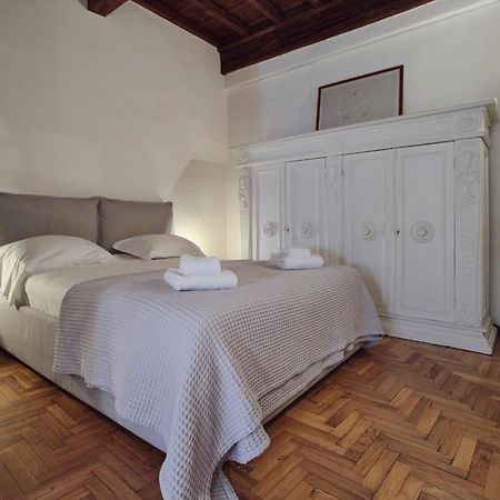 Enchanting Apartment With Patio, Lungarno Firenze Exterior foto