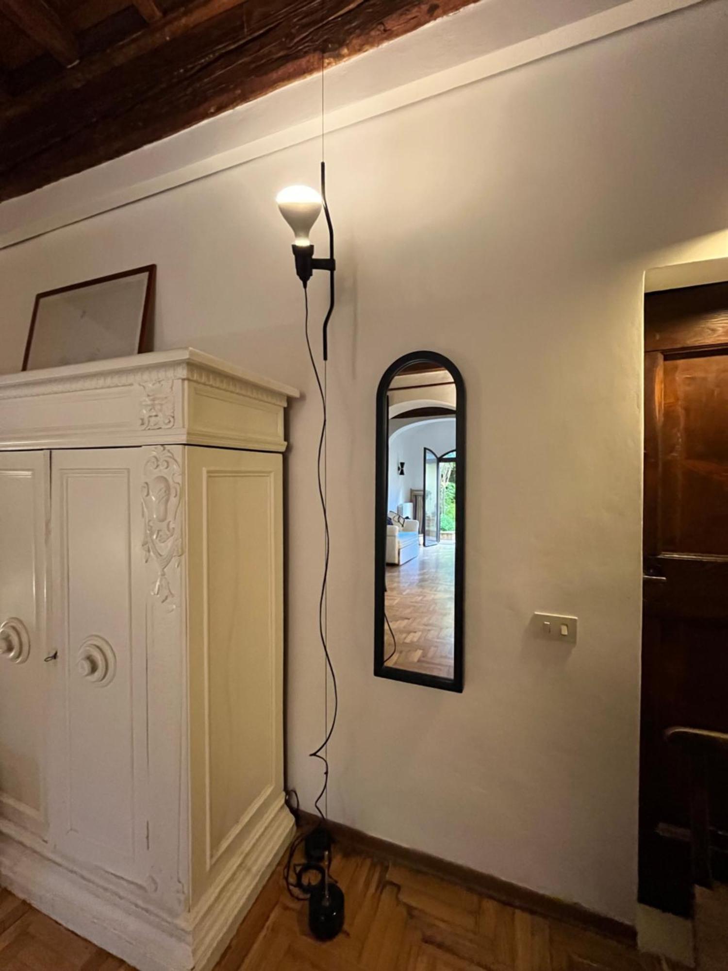Enchanting Apartment With Patio, Lungarno Firenze Exterior foto